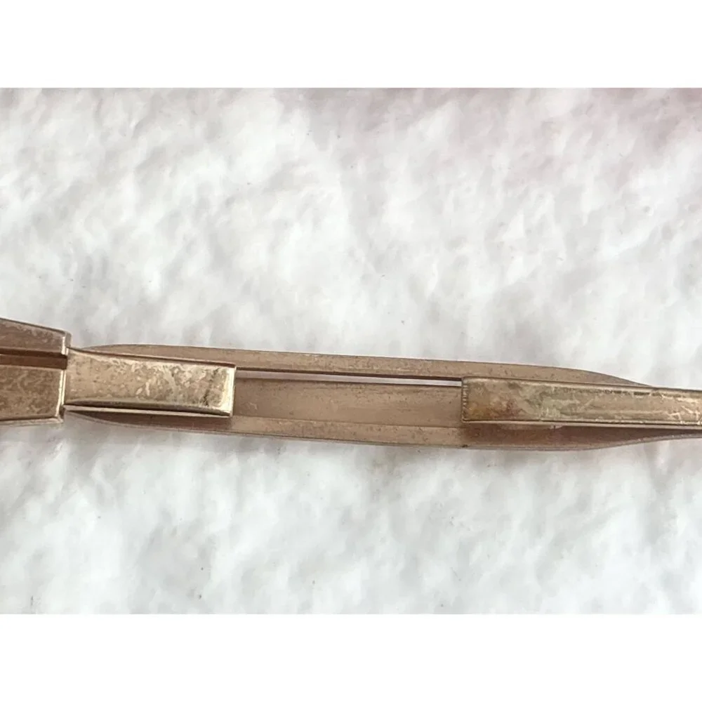 Swank Signed Minimalist Arrow Gold Toned Vintage Men's Collar Clip | Collar Bar